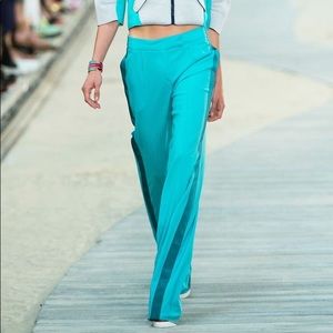 ISO Tommy Hilfiger spring ready to wear collection